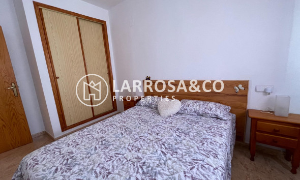 Resale - Apartment - Torrevieja - Los Locos Beach