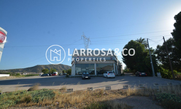 Reventa - Industrial - Orihuela - Correntías Bajas