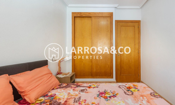 Resale - Bungalow - Torrevieja - Carrefour