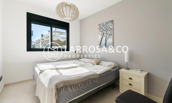 Resale - Bungalow - Torrevieja - Los Altos