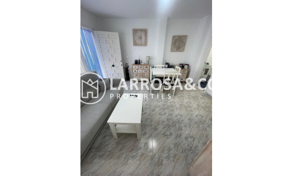 Herverkoop - Semi-detached house - Torrevieja - Carrefour