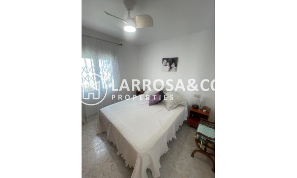 Resale - Semi-detached house - Torrevieja - Carrefour