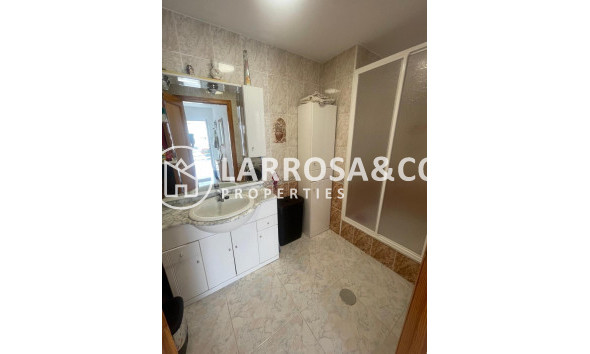 Herverkoop - Semi-detached house - Torrevieja - Carrefour