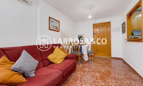 Resale - Apartment - Torrevieja - Habaneras