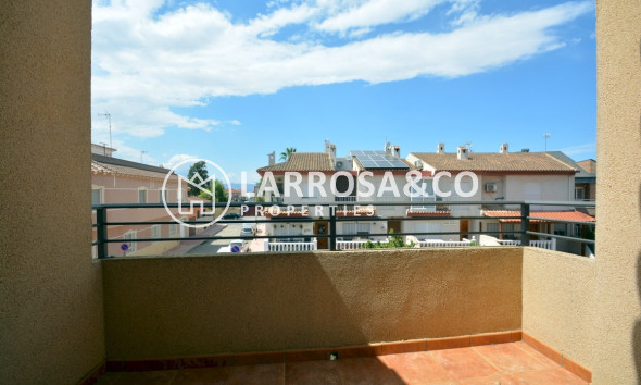 Herverkoop - Semi-detached house - Rojales - Pueblo