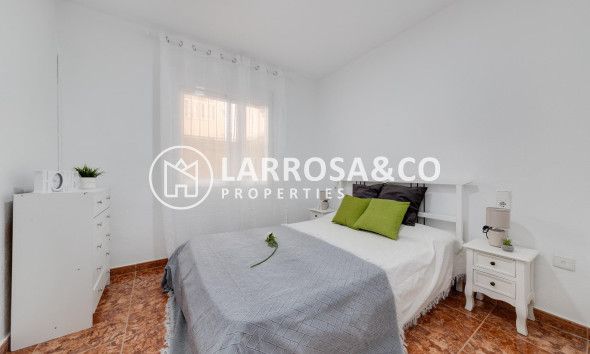 Herverkoop - Apartment - Torrevieja - Playa del cura