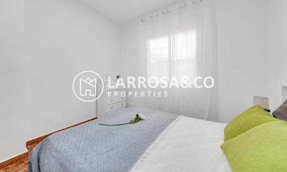 Reventa - Apartamento - Torrevieja - Playa del cura