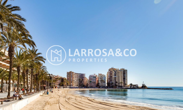 Herverkoop - Apartment - Torrevieja - Playa del cura