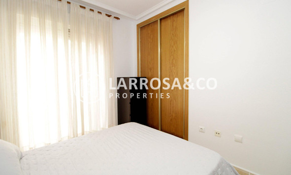 Herverkoop - Apartment - Torrevieja - Estacion de autobuses