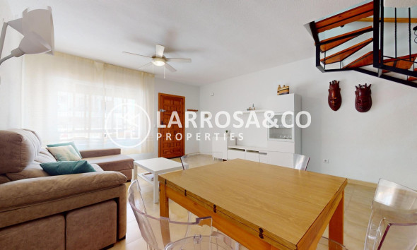 Resale - Semi-detached house - Pilar de la Horadada - La Torre de la Horadada