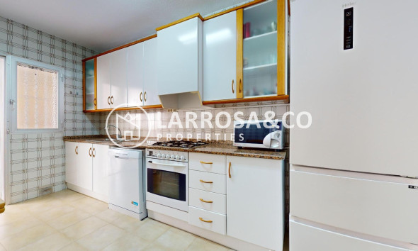 Resale - Semi-detached house - Pilar de la Horadada - La Torre de la Horadada