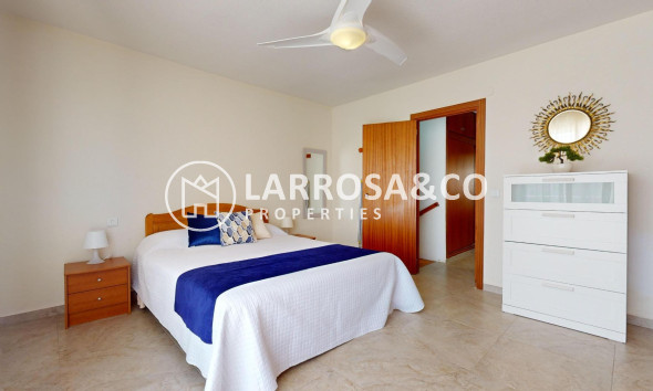 Resale - Semi-detached house - Pilar de la Horadada - La Torre de la Horadada