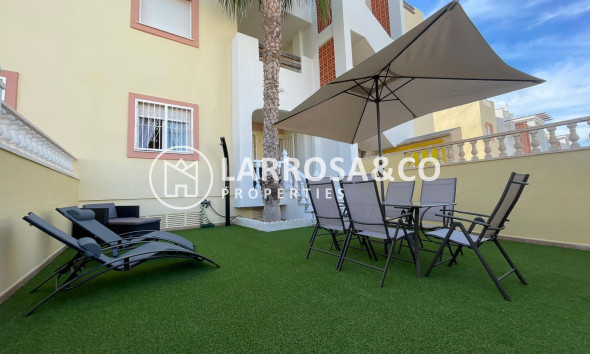 Resale - Ground floor apartment - Orihuela costa - La Zenia