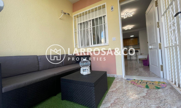 Resale - Ground floor apartment - Orihuela costa - La Zenia