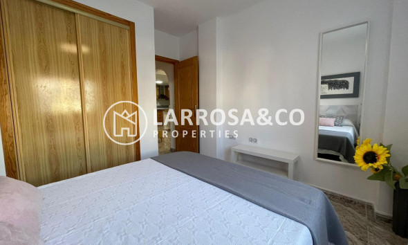 Resale - Ground floor apartment - Orihuela costa - La Zenia