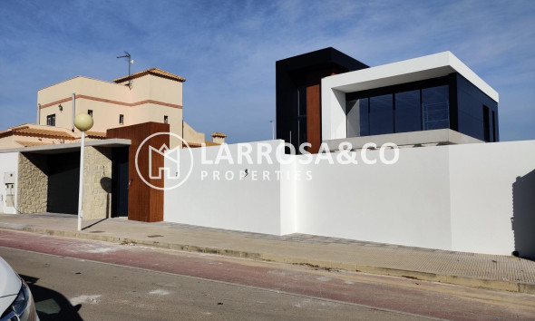 Obra Nueva - Chalet - Orihuela costa - La Zenia