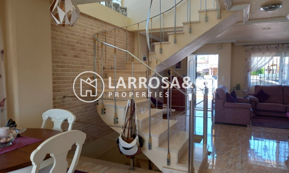 Resale - Semi-detached house - Guardamar del Segura - El Raso