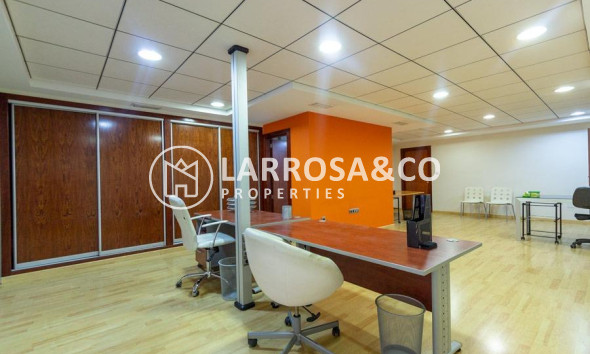 Long Term Rentals - Commercial space - Orihuela - Los Andenes