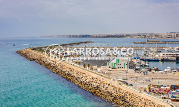 Resale - Apartment - Torrevieja - Playa del cura