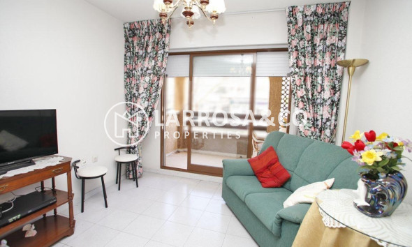 Resale - Apartment - Torrevieja - Parque las naciones