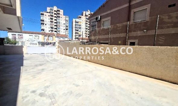 Resale - Apartment - Torrevieja - Nueva Torrevieja