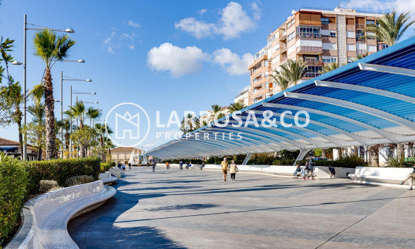 Herverkoop - Apartment - Torrevieja - Centro