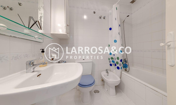 Resale - Semi-detached house - Torrevieja - Los Balcones