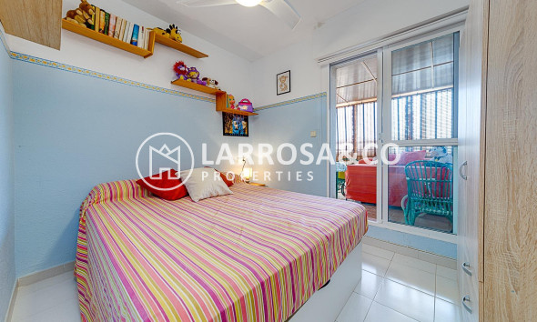 Resale - Semi-detached house - Torrevieja - Los Balcones