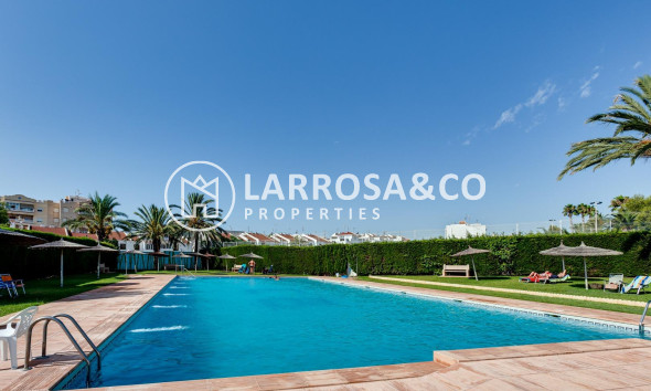 Herverkoop - Villa - Torrevieja - Los Locos Beach