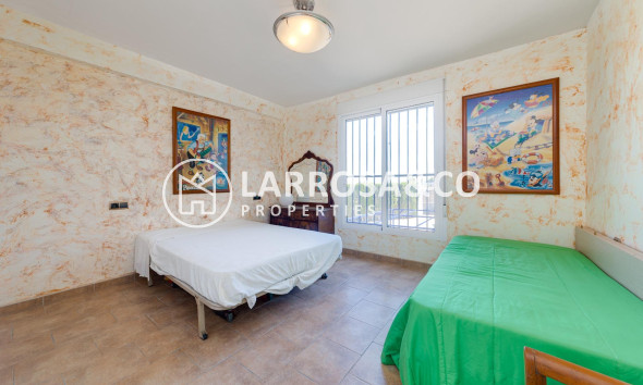 Herverkoop - Villa - Orihuela - Correntías Bajas