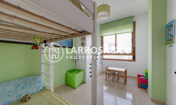 Herverkoop - Apartment - Torrevieja - Centro