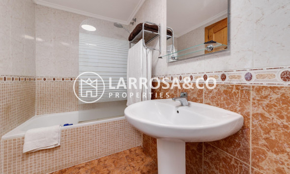 Herverkoop - Apartment - Torrevieja - Los Locos Beach