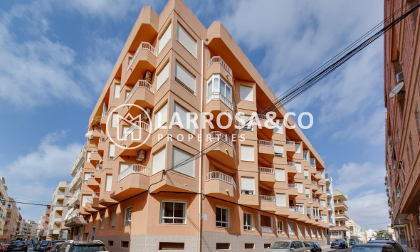 Resale - Apartment - Torrevieja - Los Locos Beach