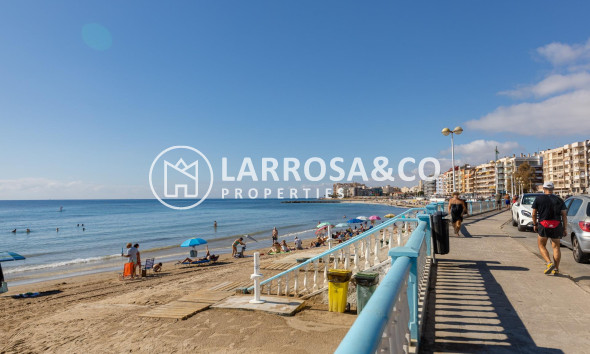 Resale - Apartment - Torrevieja - Los Locos Beach