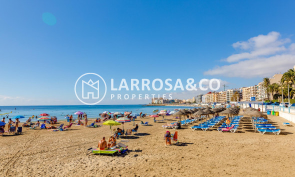 Resale - Apartment - Torrevieja - Los Locos Beach