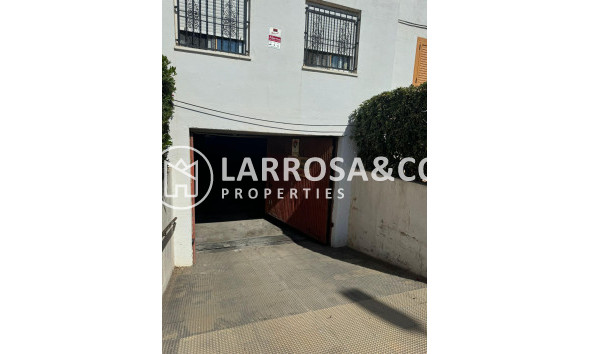 A Vendre - Garage - Torrevieja - Los Frutales