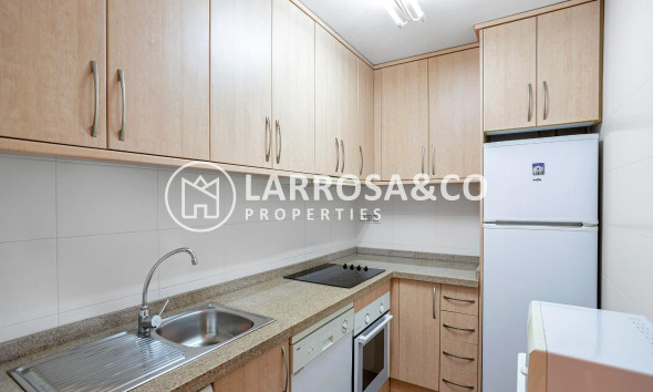 Herverkoop - Apartment - Torrevieja - Centro