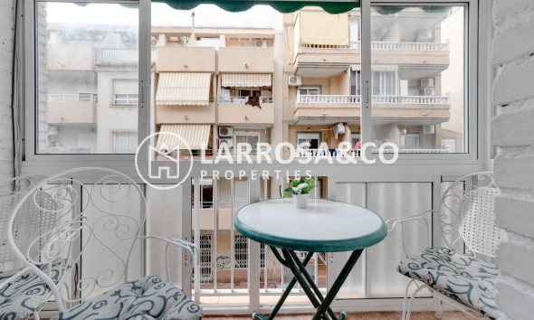 Herverkoop - Apartment - Torrevieja - Playa del cura