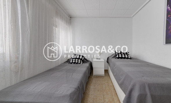 Reventa - Apartamento - Torrevieja - Playa del cura