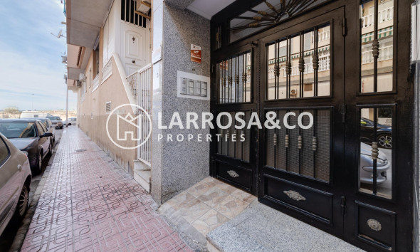 Herverkoop - Apartment - Torrevieja - Centro