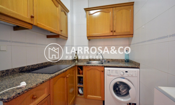 Resale - Apartment - Guardamar del Segura - MERCADONA