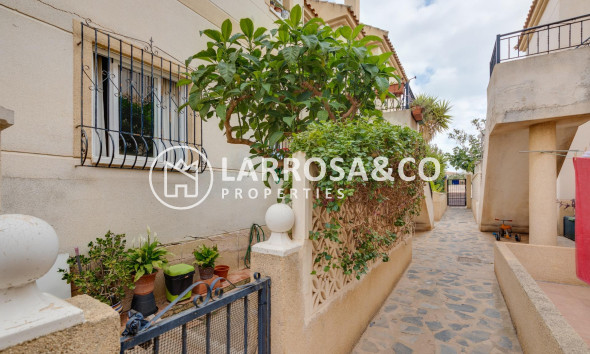 Herverkoop - Bungalow - Torrevieja - Aguas nuevas 2