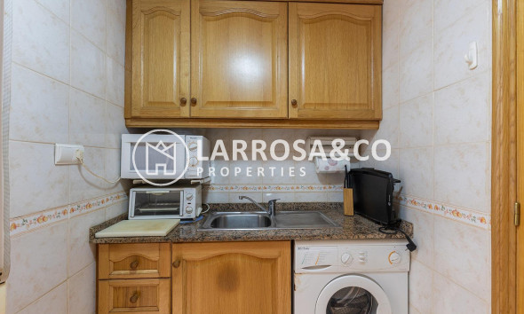 Resale - Apartment - Torrevieja - Parque las naciones