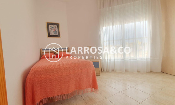 Resale - Apartment - Torrevieja - Curva del Palangre