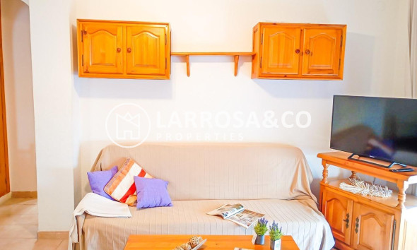 Resale - Apartment - Torrevieja - Playa de los Naufragos