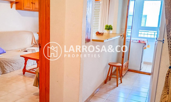 Herverkoop - Apartment - Torrevieja - Playa de los Naufragos