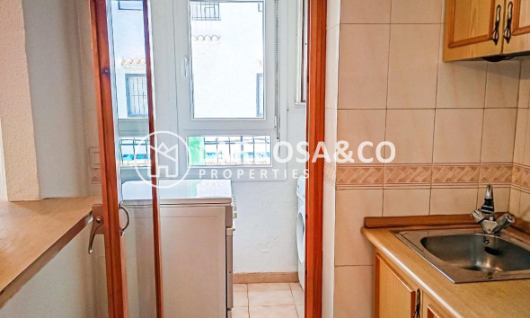 Herverkoop - Apartment - Torrevieja - Playa de los Naufragos