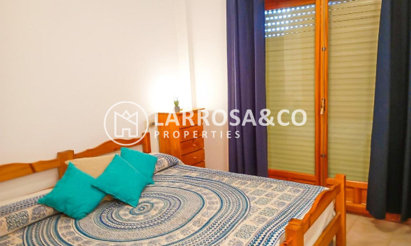 Resale - Apartment - Torrevieja - Playa de los Naufragos