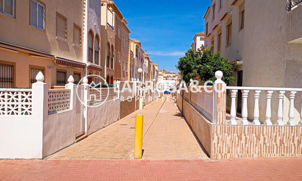 Herverkoop - Apartment - Torrevieja - Playa de los Naufragos