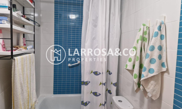 Resale - Apartment - Torrevieja - Playa del cura